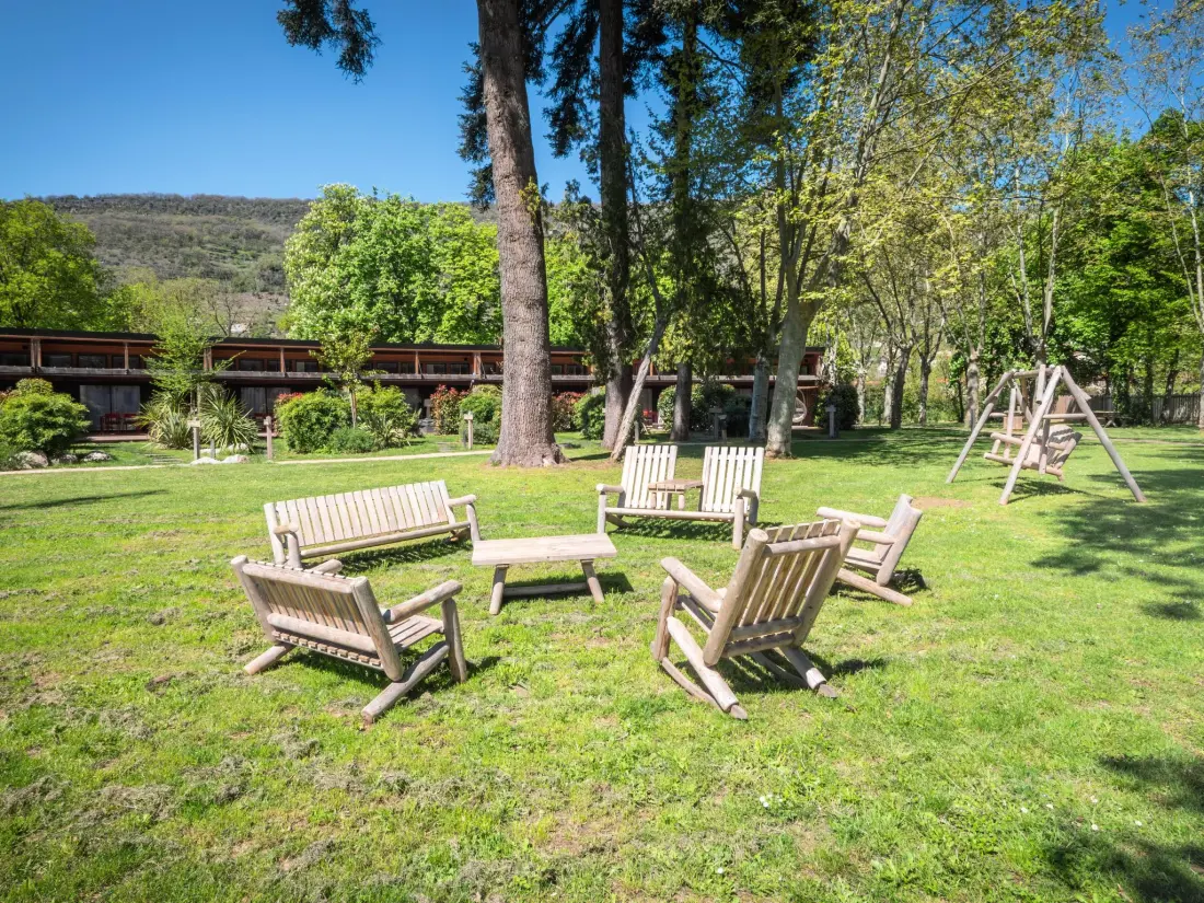 Résidence Ecolodge 4 pers mit Spa