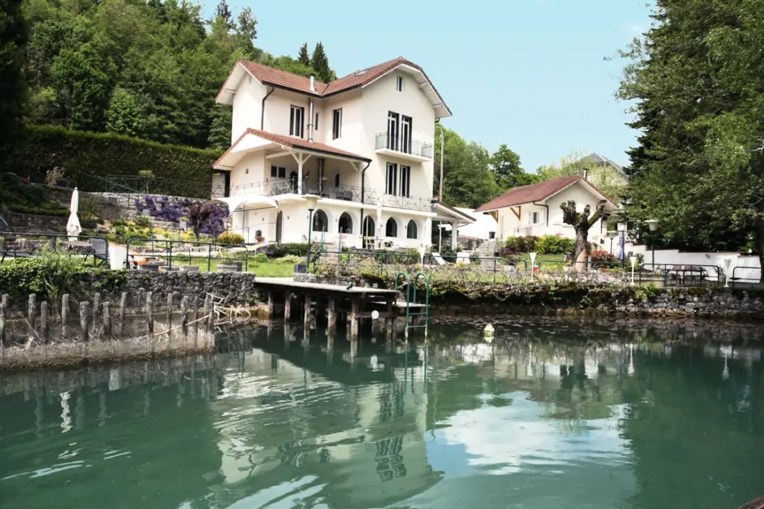 Les Nénuphars, Magnifique Villa Au Bord Du Canal !