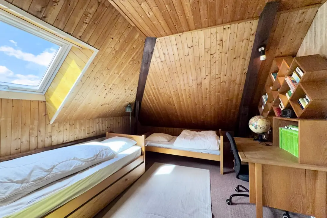 Belle Villa Sur Les Coteaux Du Lac D'aiguebelette!