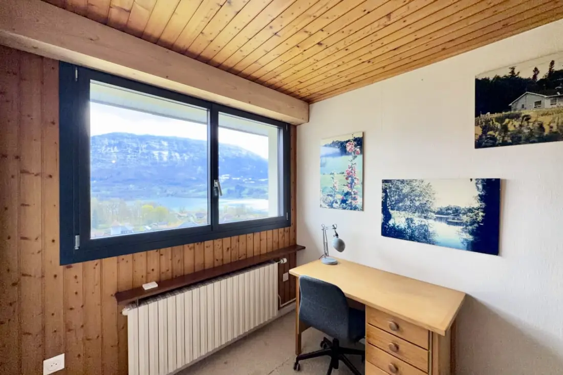 Belle Villa Sur Les Coteaux Du Lac D'aiguebelette!
