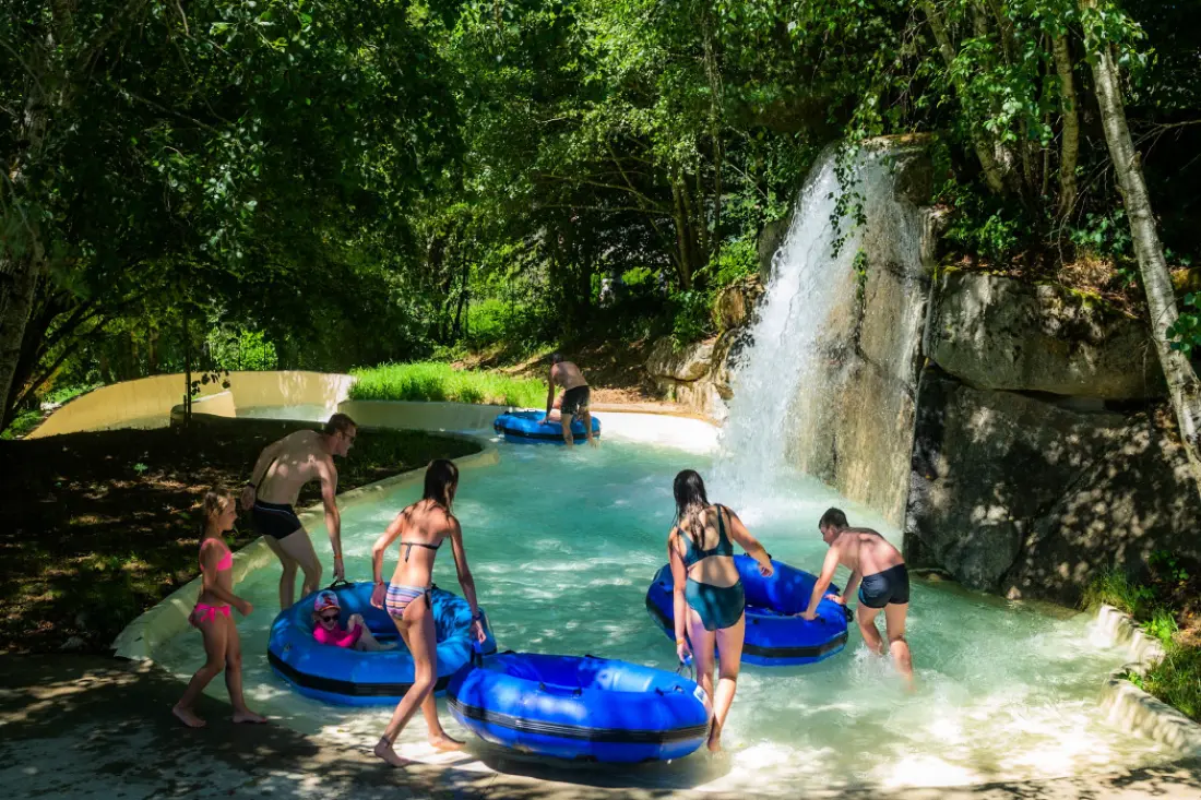 Camping Domaine des Tours