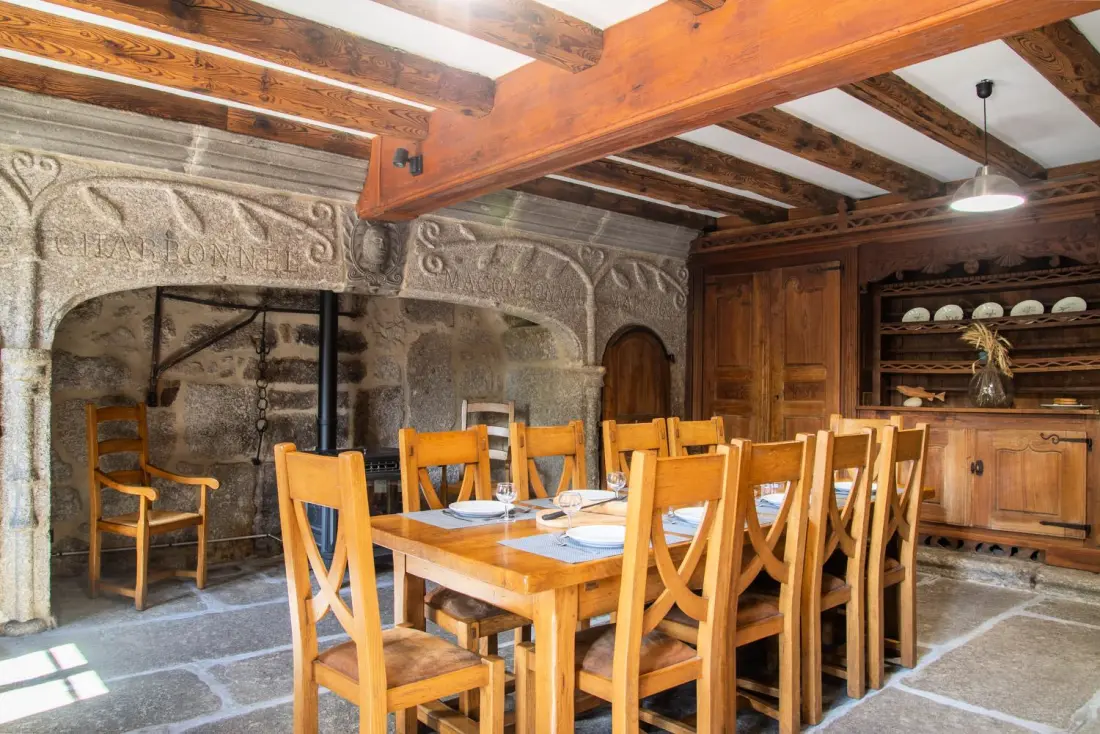 Gîte de France Gîte 24 personnes - domaine de coulagnettes 3 épis