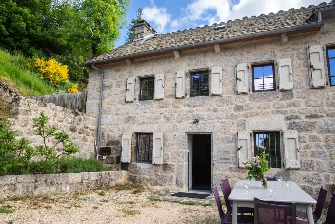 Gîte de France Gîte 24 personnes - domaine de coulagnettes 3 épis