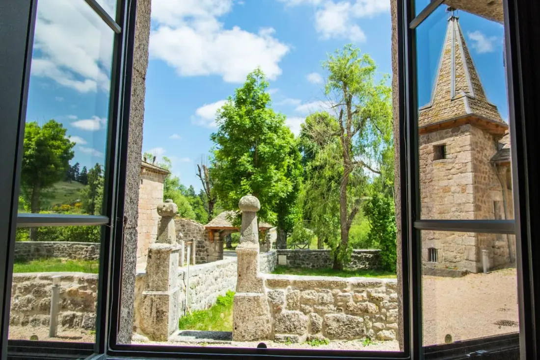 Gîte de France Gîte 24 personnes - domaine de coulagnettes 3 épis