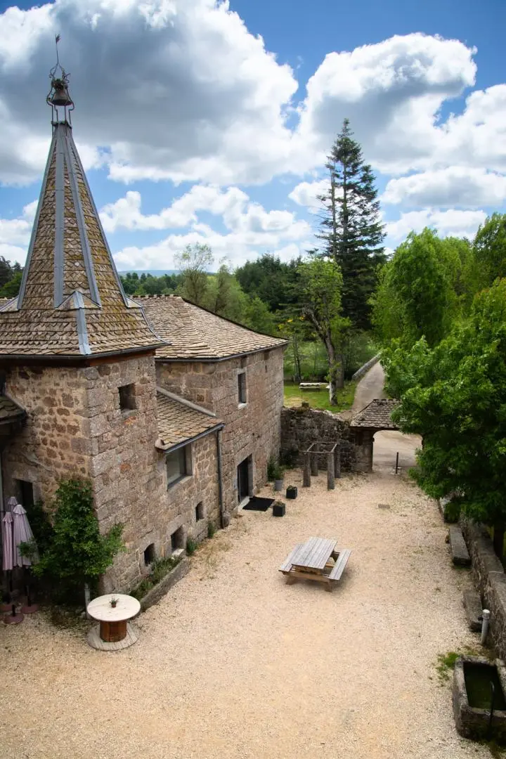 Gîte de France Gîte 24 personnes - domaine de coulagnettes 3 épis