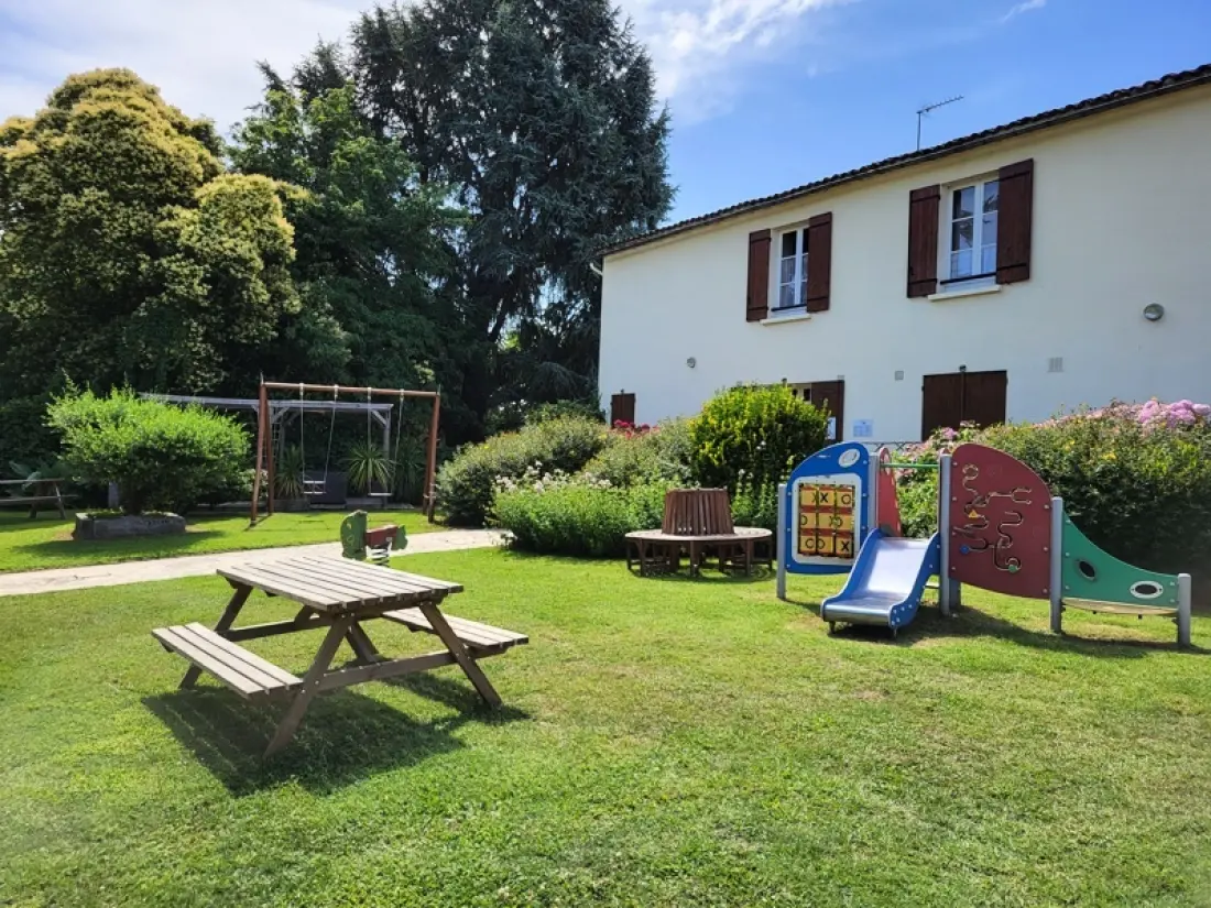 Camping Village La Rivière Fleurie4 étoiles★★★★