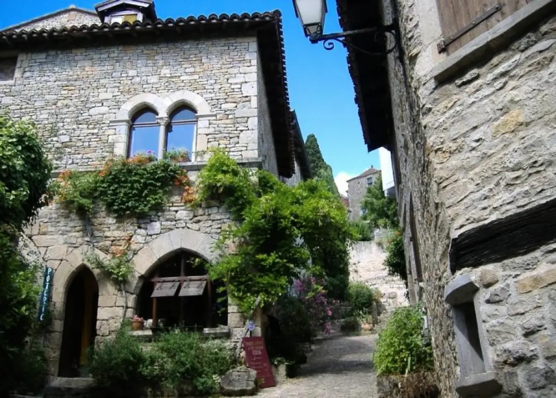 Flower Camping les Gorges de l'Aveyron 4 étoiles★★★★