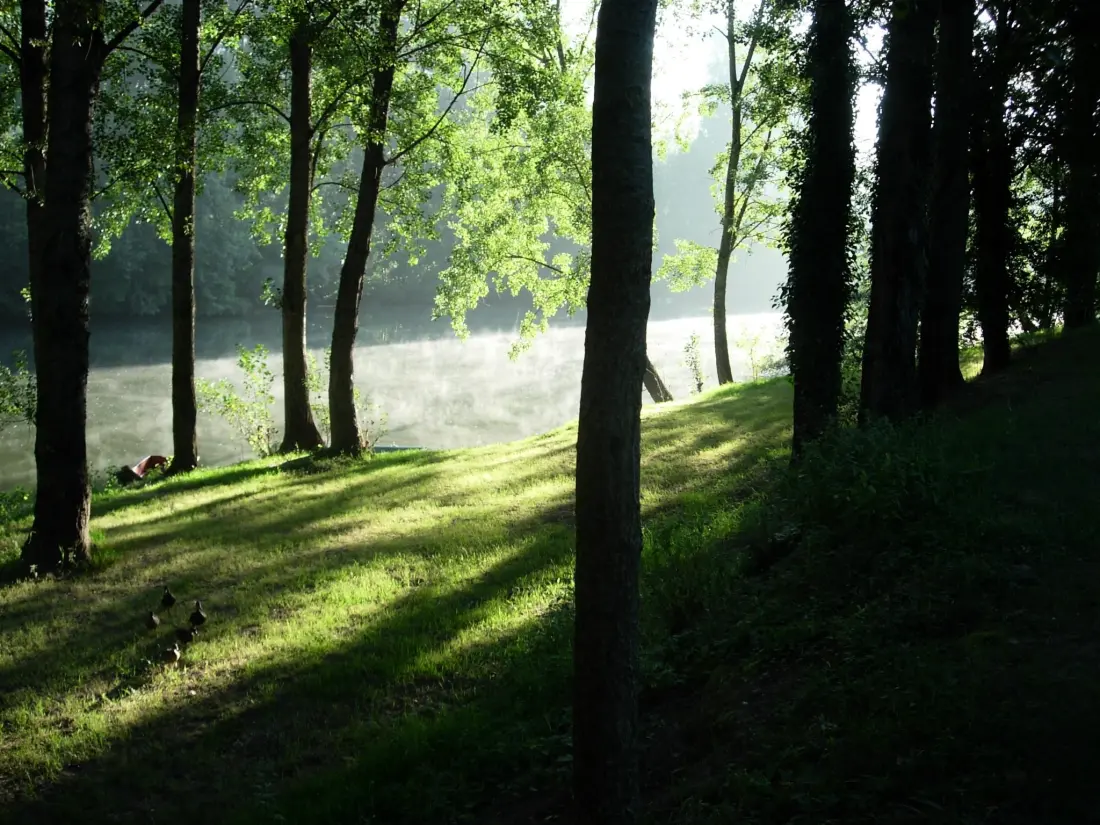 Flower Camping les Gorges de l'Aveyron 4 étoiles★★★★