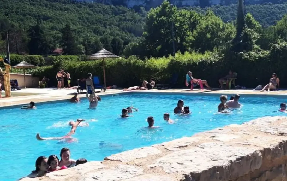 Flower Camping les Gorges de l'Aveyron 4 étoiles★★★★