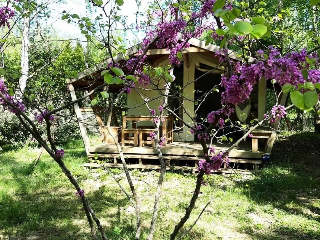 Flower Camping les Gorges de l'Aveyron 4 étoiles★★★★