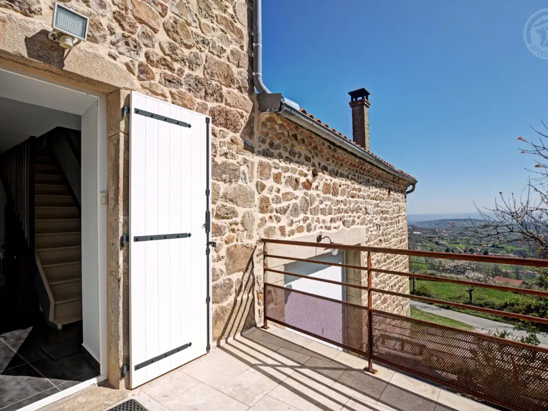 Maison de Vacances SAINT-APPOLINARD 2
