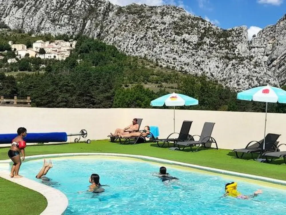Camping Tikayan La Pinatelle 2 étoiles★★