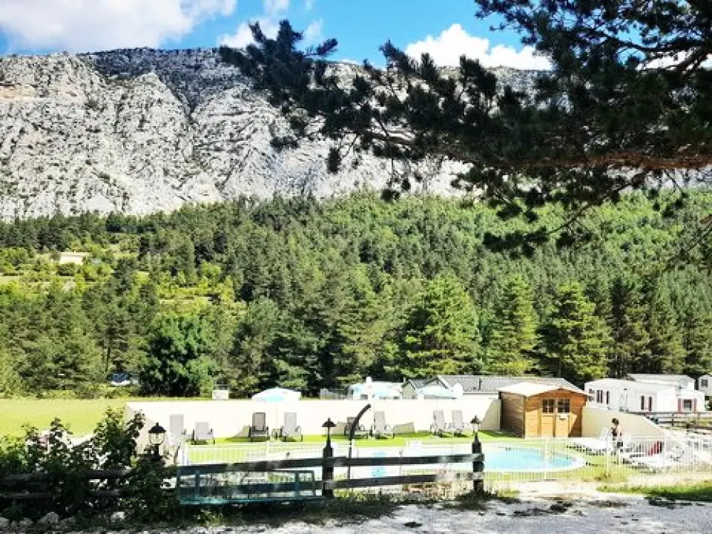 Camping Tikayan La Pinatelle 2 étoiles★★