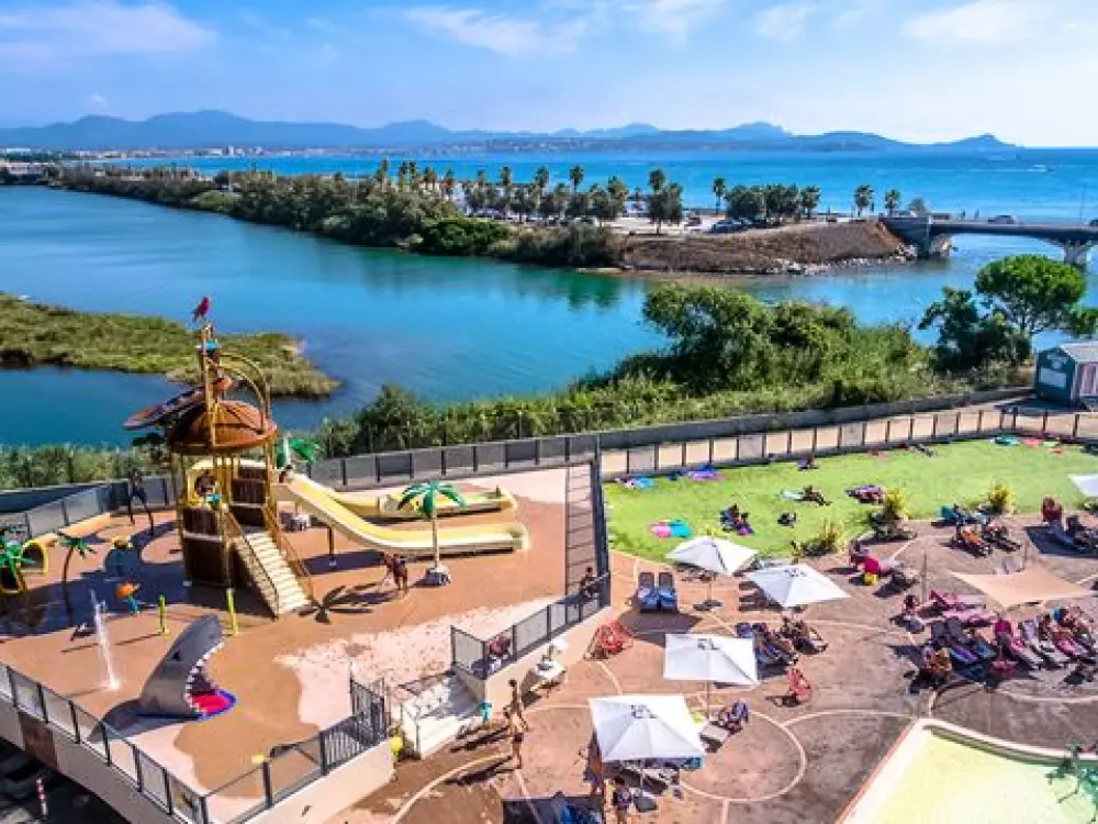 Camping De Saint Aygulf Plage 4 étoiles★★★★