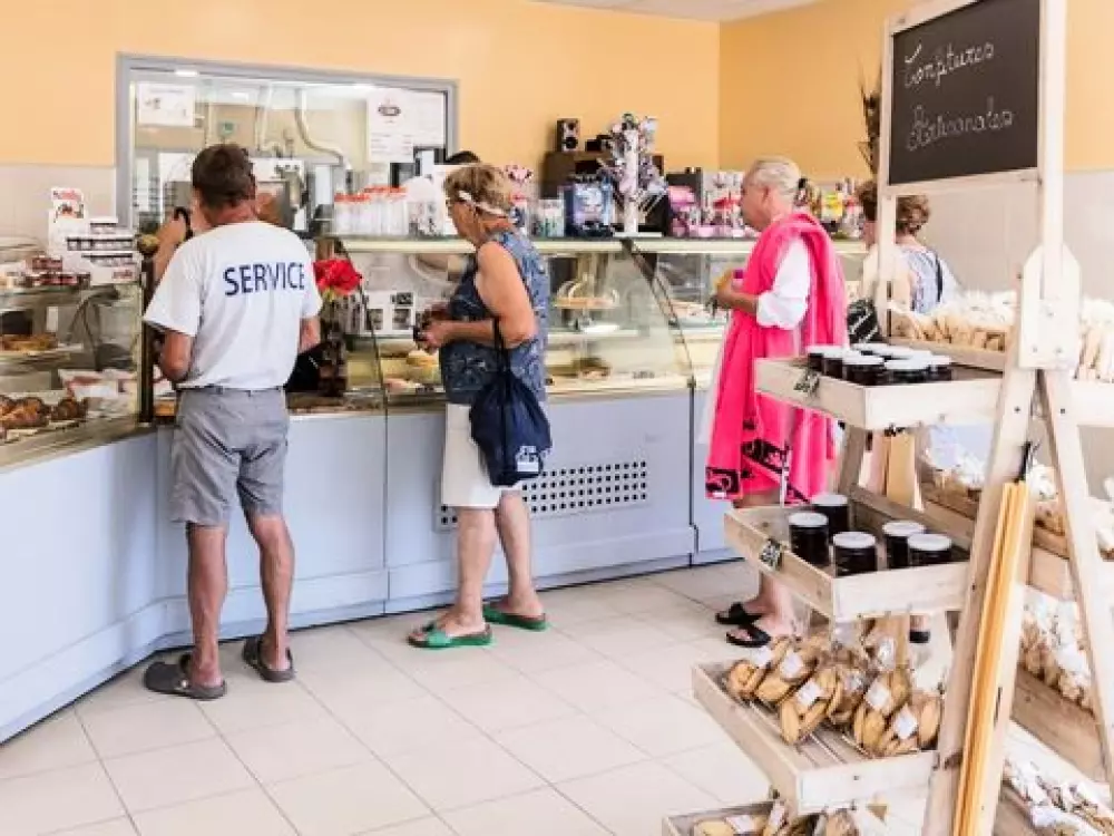 Camping De Saint Aygulf Plage 4 étoiles★★★★