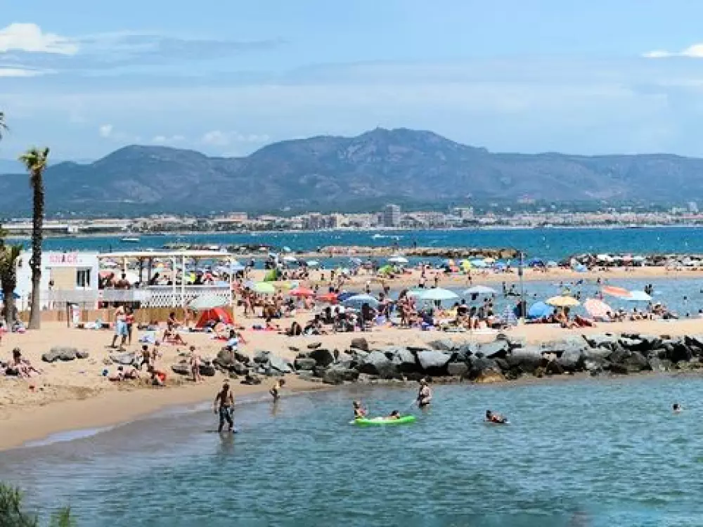 Camping De Saint Aygulf Plage 4 étoiles★★★★