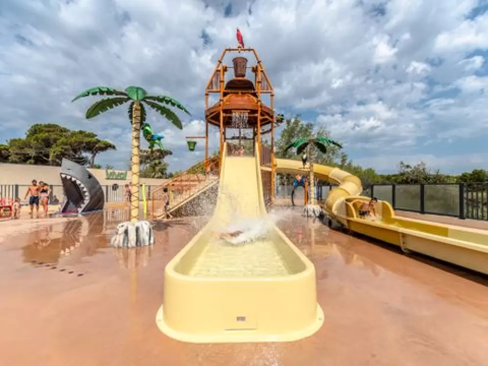 Camping De Saint Aygulf Plage 4 étoiles★★★★