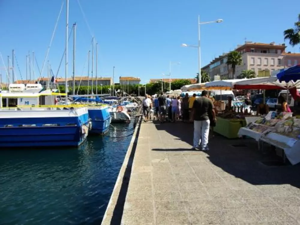 Camping De Saint Aygulf Plage 4 étoiles★★★★