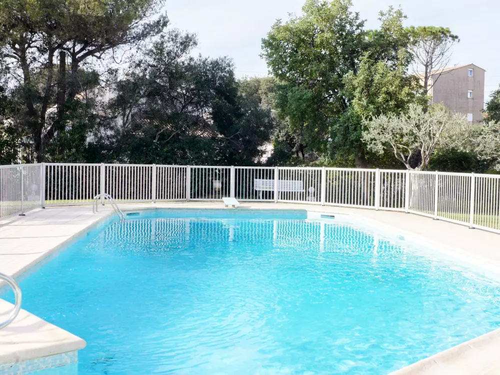 Résidence Les Caroubiers