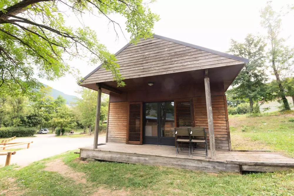 Gîte Chalet 4 pers. - camping les berges du bramont 2 étoiles