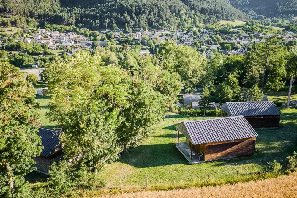 Gîte Chalet 4 pers. - camping les berges du bramont 2 étoiles