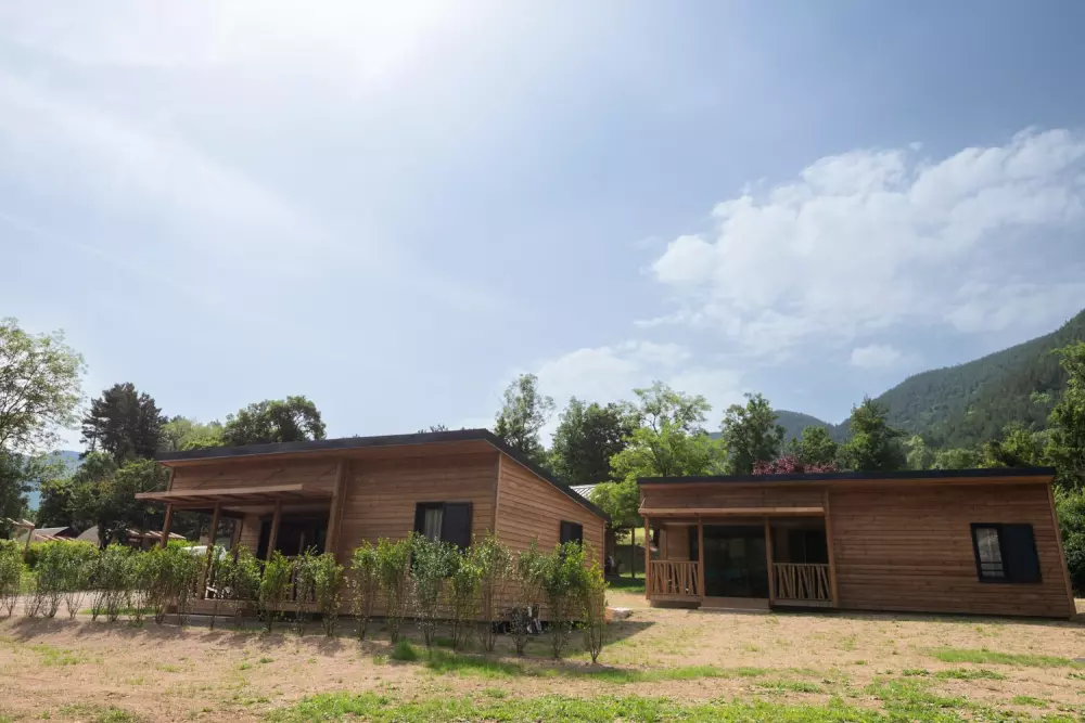 Gîte Chalet 6/8 pers. - camping les berges du bramont 2 étoiles