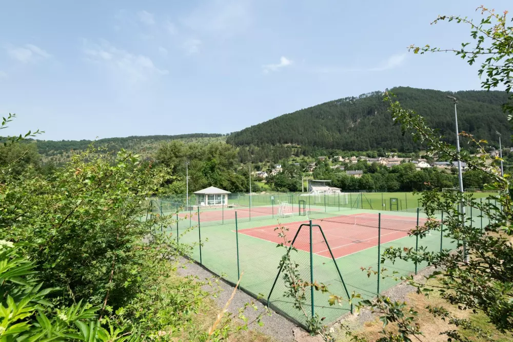 Gîte Chalet 6/8 pers. - camping les berges du bramont 2 étoiles