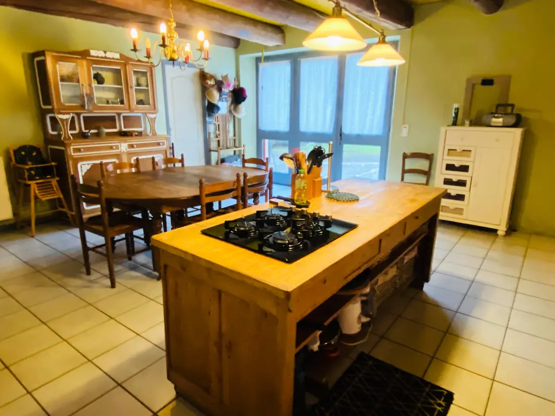 Maison de Vacances Saint-Beauzire 3