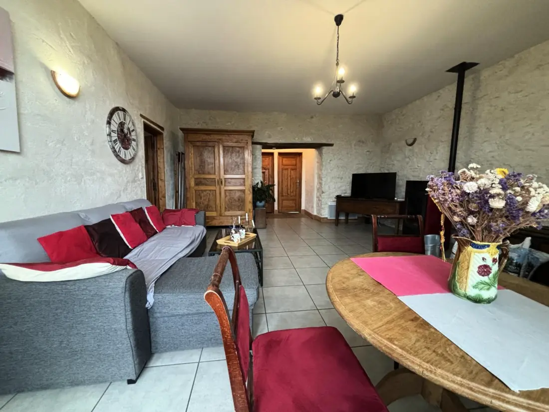 Maison de Vacances Saint-Bonnet-de-Rochefort