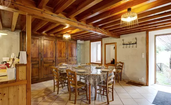 Maison de Vacances SAINT-BONNET-LE-COURREAU 2
