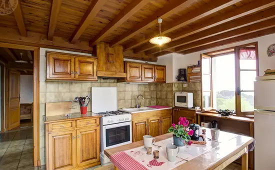 Maison de Vacances SAINT-BONNET-LE-COURREAU