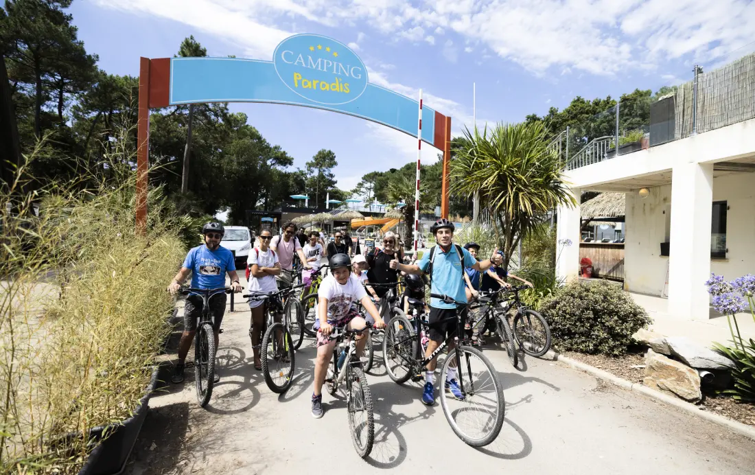 Camping Paradis Les Rochelets 4 étoiles★★★★