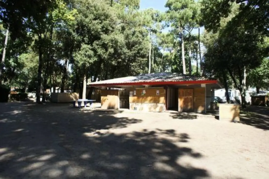 Camping Paradis Les Rochelets 4 étoiles★★★★