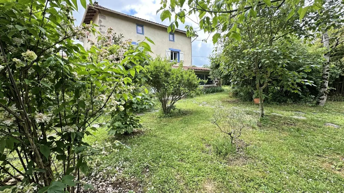 Gîte de France La maison des couleurs 3 épis