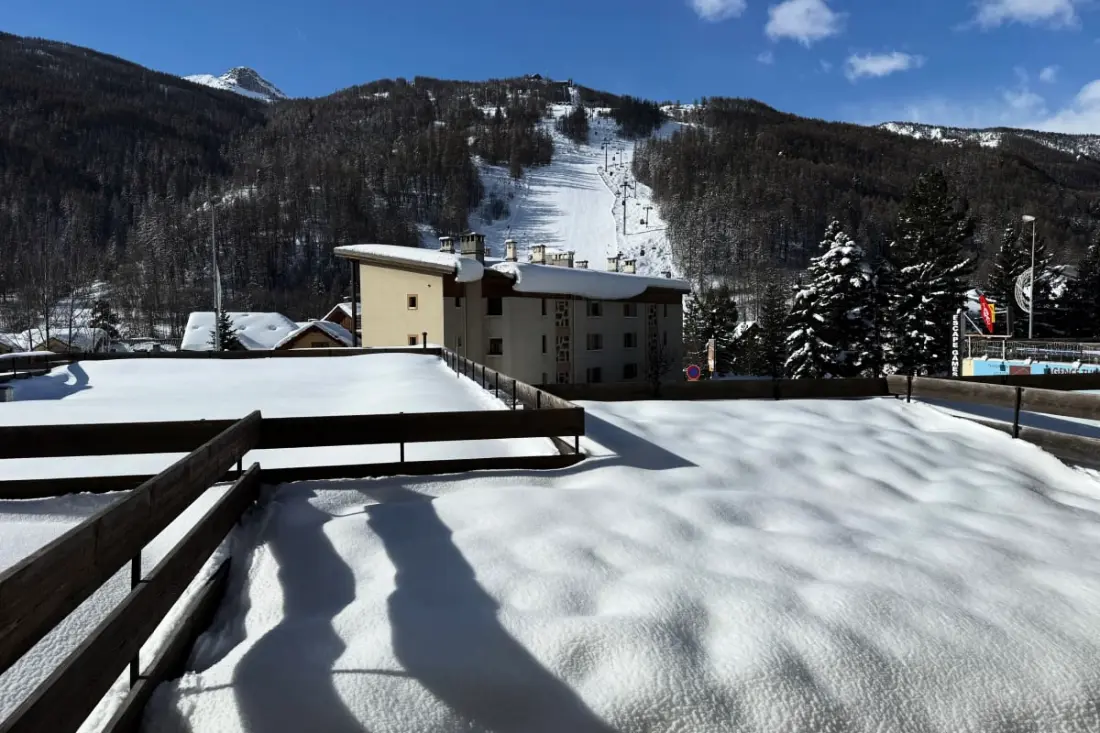 Appt Montagnard Avec Terrasse
