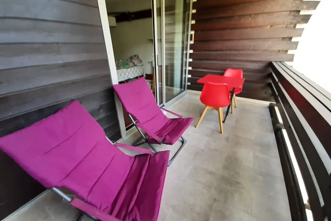 Cosy T2 Avec Terrasse Ensoleillée à Saint-chaffrey