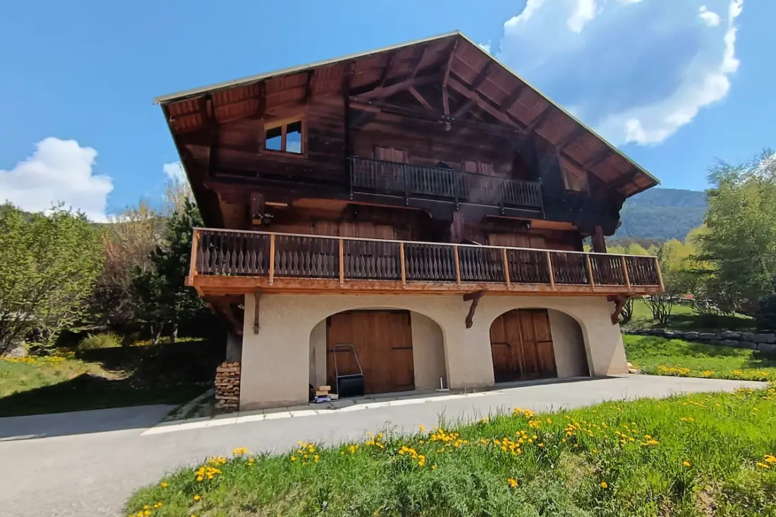 Grand Chalet De 150 M² Avec Vue Sur Les Pistes