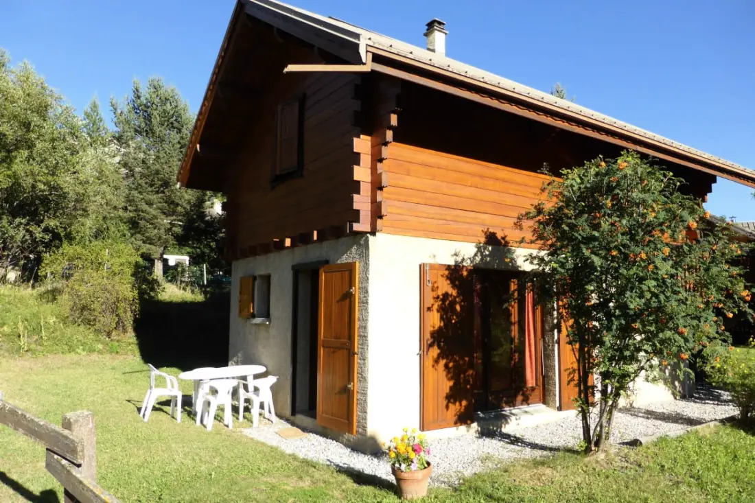 Petit Chalet Duplex Avec Jardin