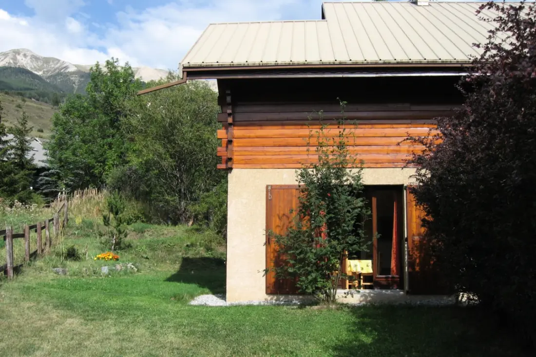 Petit Chalet Duplex Avec Jardin