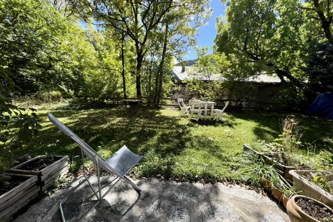 Chalet Familial Avec Jardin à Saint Chaffrey
