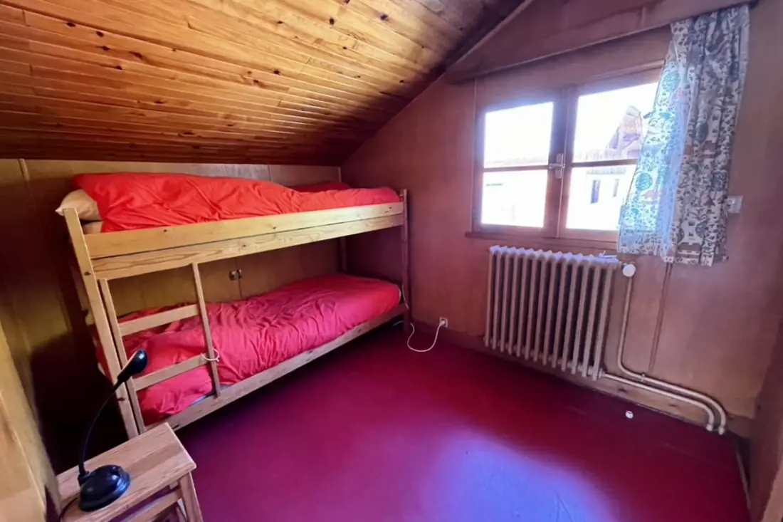 Chalet Familial Avec Jardin à Saint Chaffrey