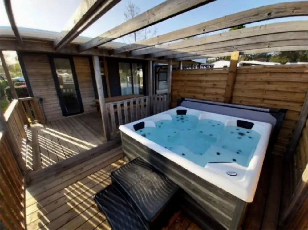 Camping Paradis Domaine de Bellevue 4 étoiles★★★★