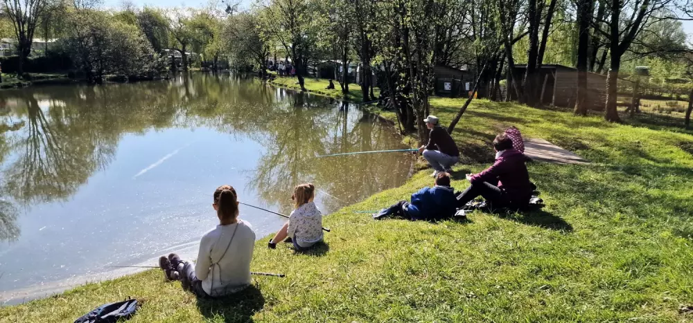 Camping Paradis Domaine de Bellevue4 étoiles★★★★