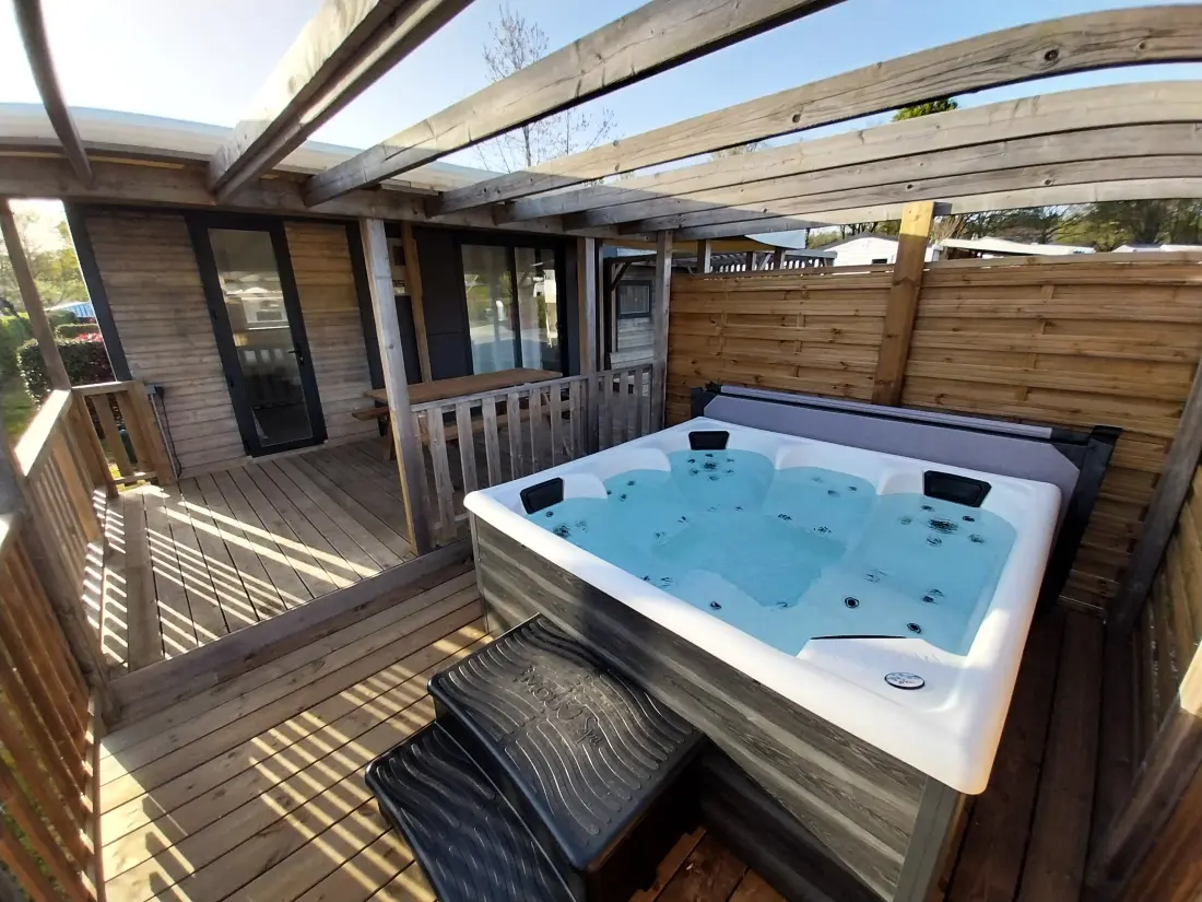 Camping Paradis Domaine de Bellevue4 étoiles★★★★