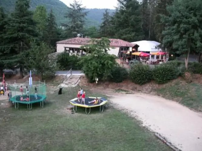 Camping De La Plage Location Saint Cirq Lapopie Maevacom