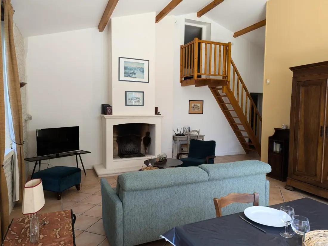 Maison de Vacances Saint-Cybardeaux 2