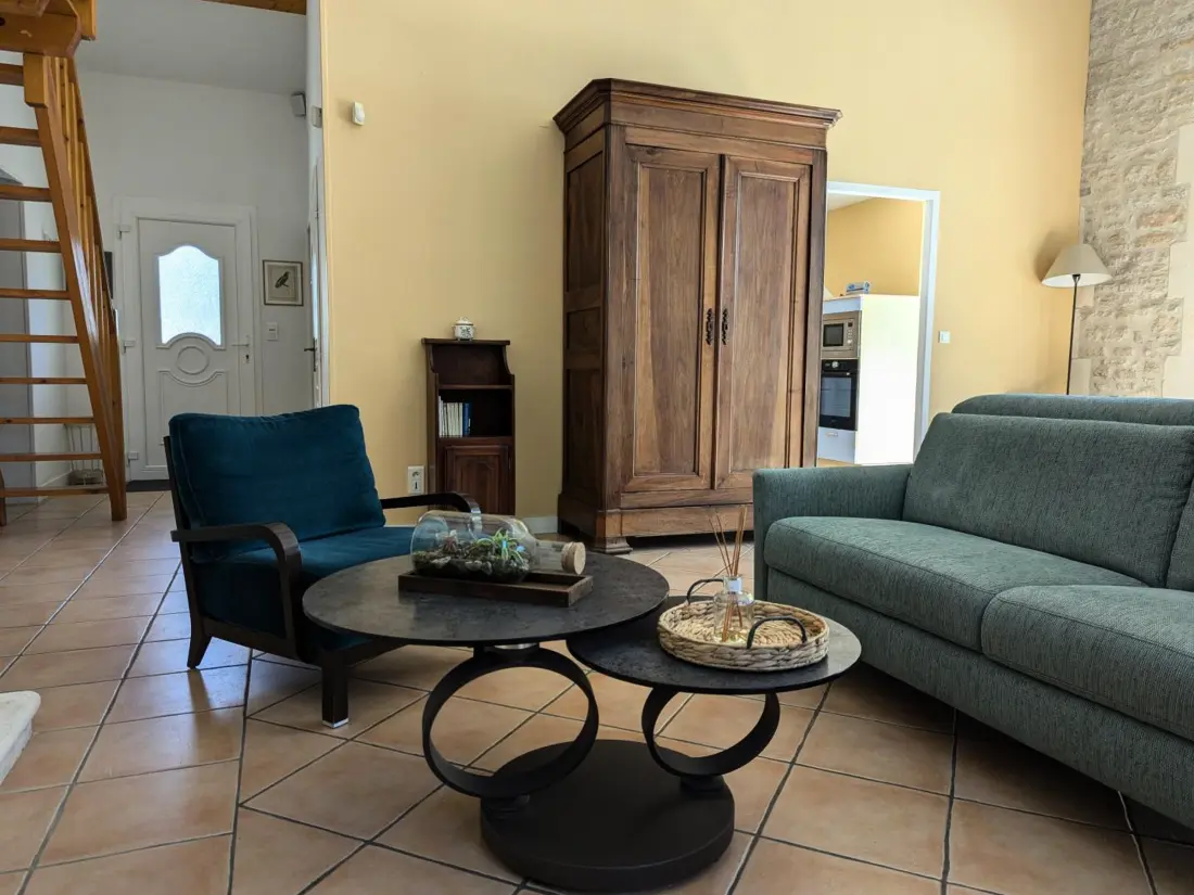 Maison de Vacances Saint-Cybardeaux 2