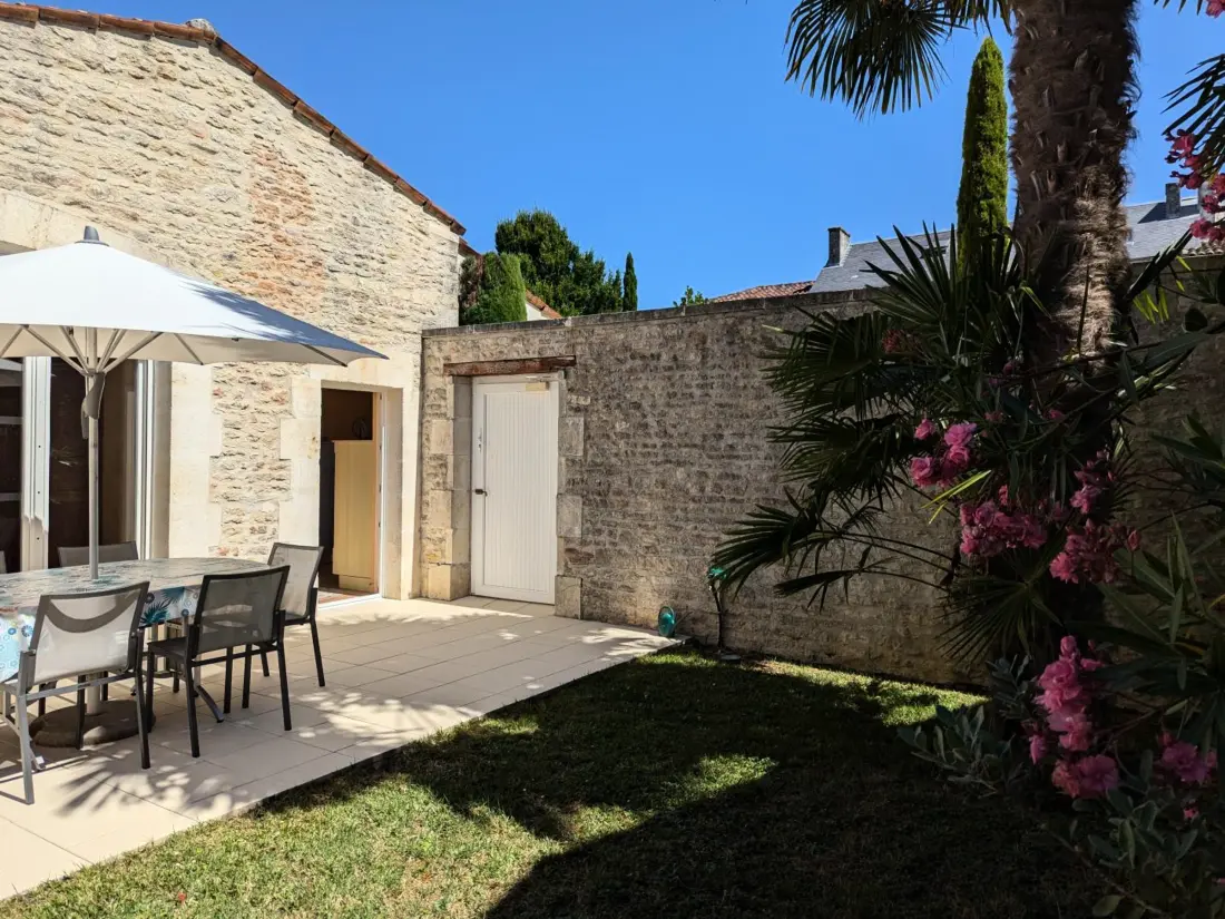 Maison de Vacances Saint-Cybardeaux 2