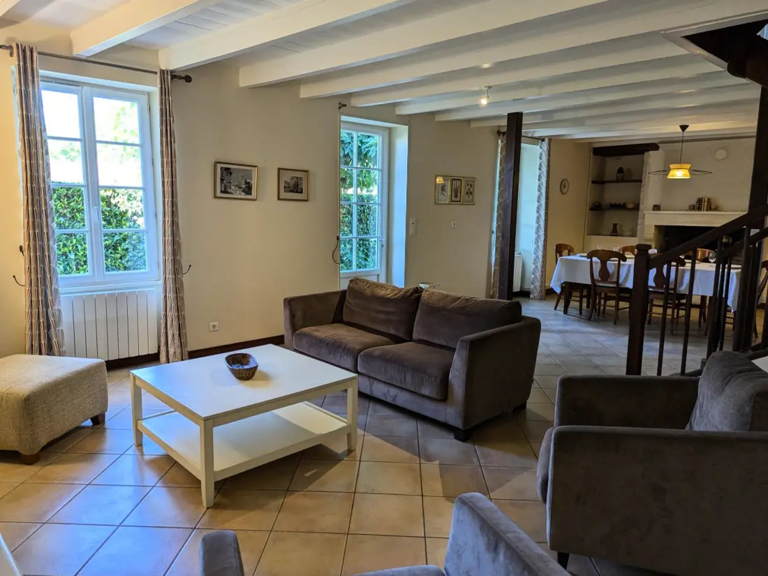 Maison de Vacances Saint-Cybardeaux 3
