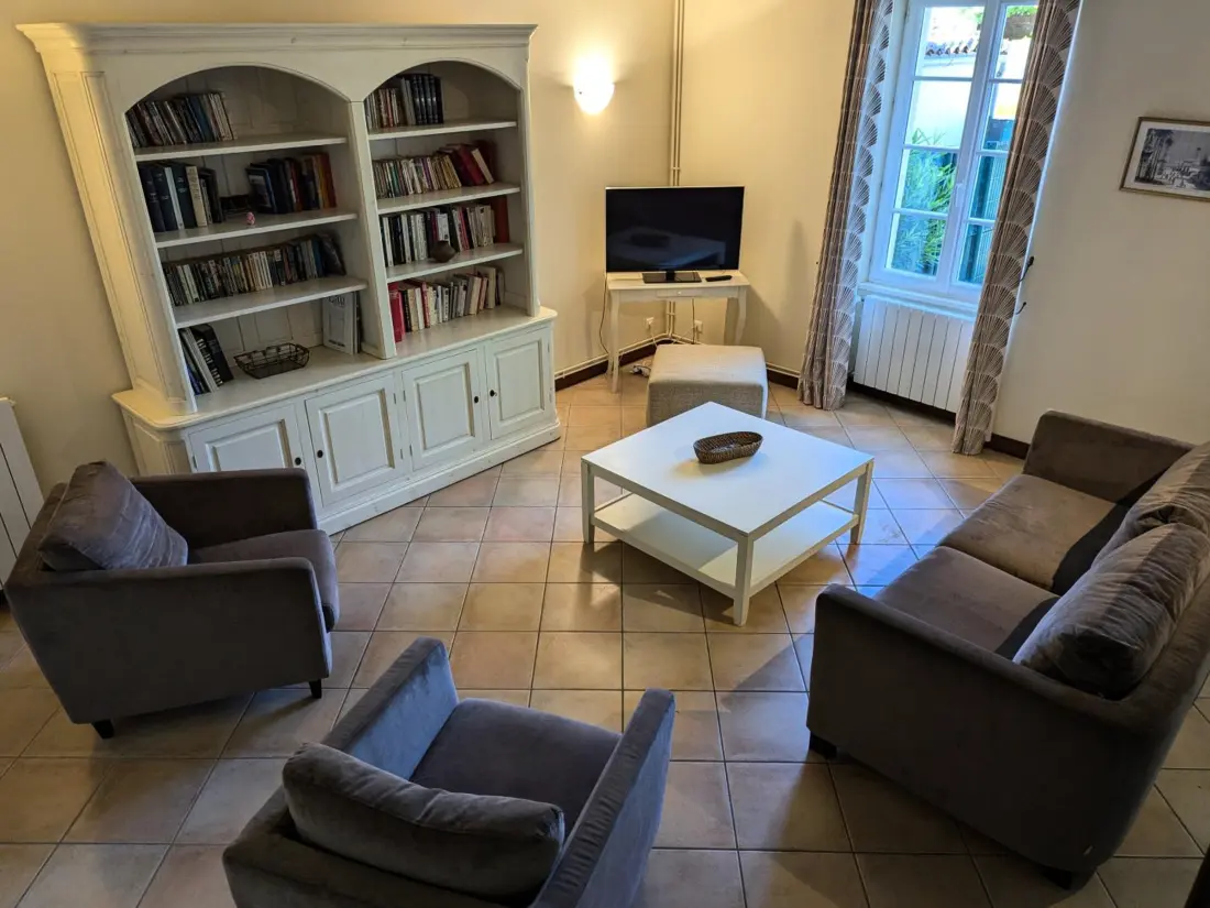 Maison de Vacances Saint-Cybardeaux 3